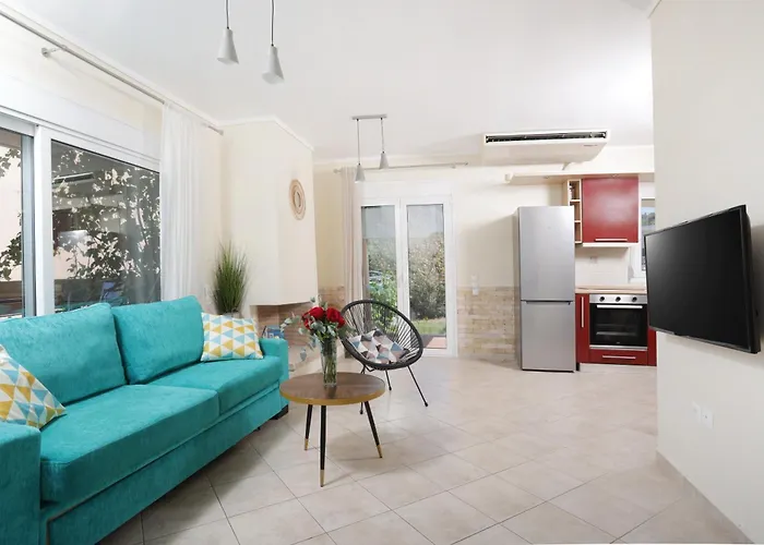 Toroneos Sea Front Willa *