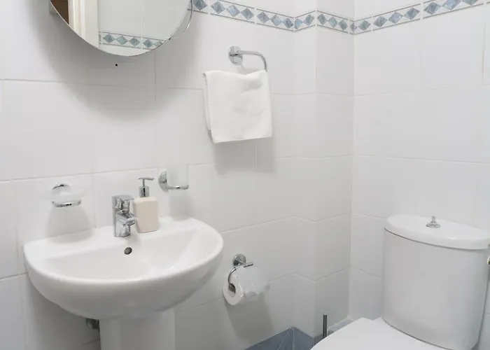 Toroneos Sea Front Villa Paliúri