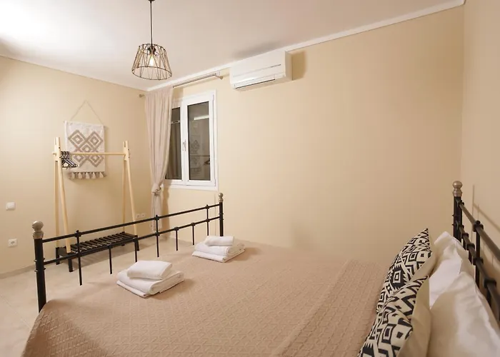 Toroneos Sea Front *