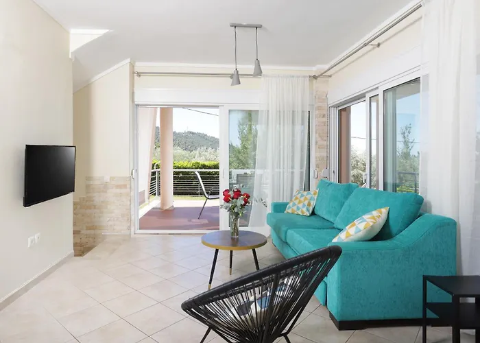 Toroneos Sea Front Paliúri